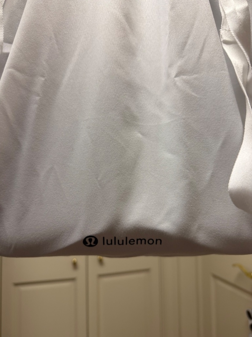 LULULEMON Shoulder Bag 8L - Picture 4 of 4